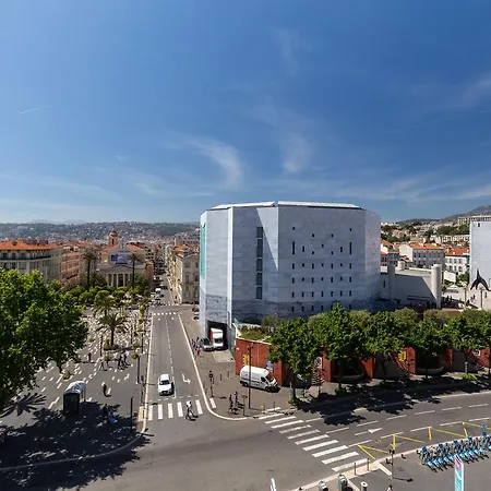Le Theatre Nicea